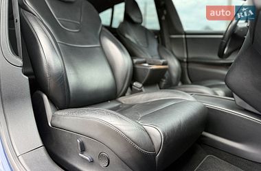 Лифтбек Tesla Model S 2017 в Ивано-Франковске