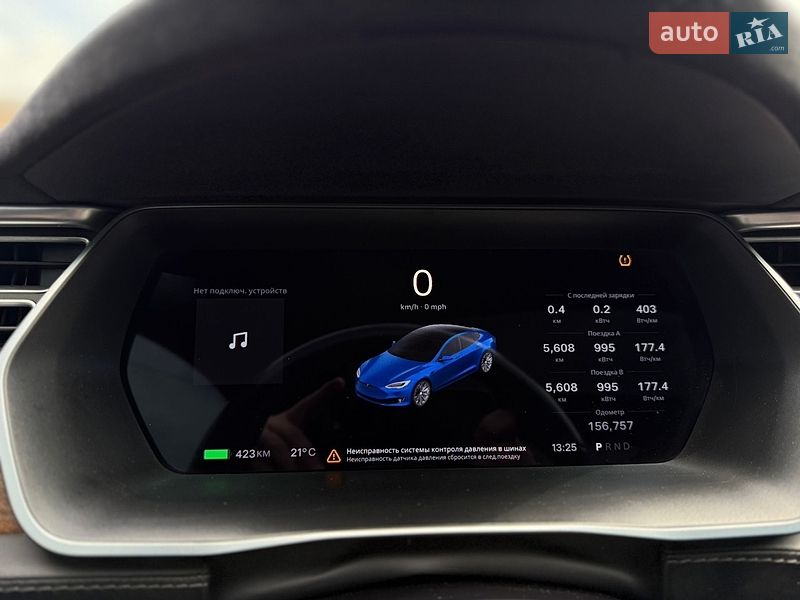 Лифтбек Tesla Model S 2017 в Ивано-Франковске