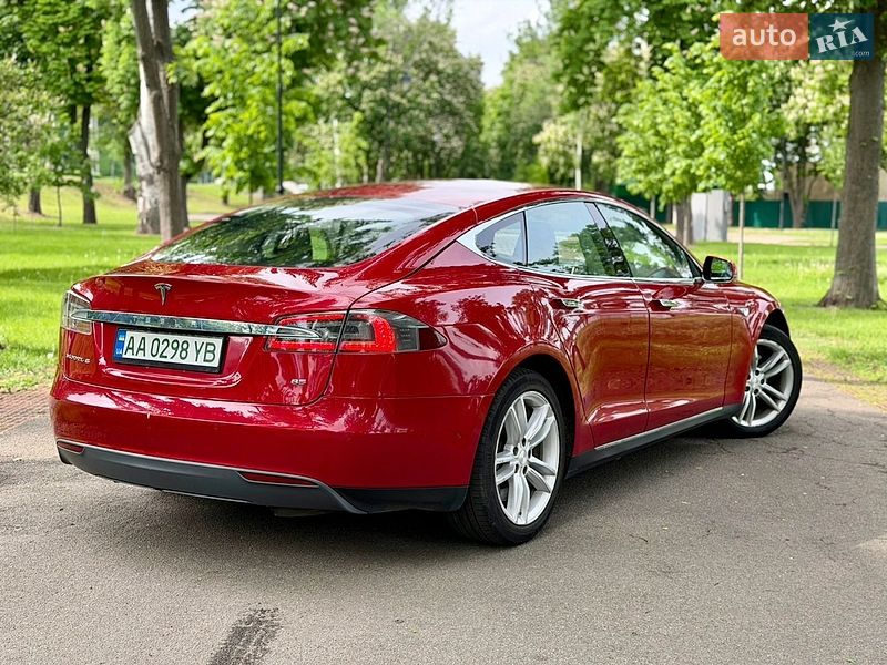 Ліфтбек Tesla Model S 2014 в Києві фото 7 Ліфтбек Tesla Model S 2014 в Києві