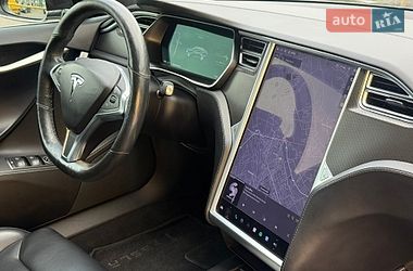 Ліфтбек Tesla Model S 2018 в Львові