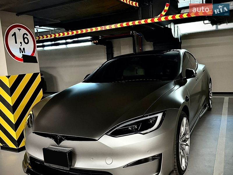 Лифтбек Tesla Model S 2021 в Одессе