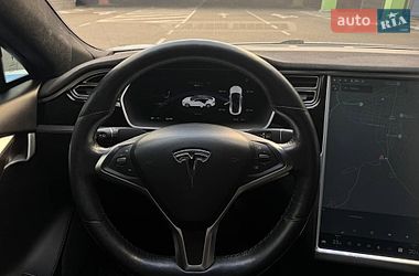 Ліфтбек Tesla Model S 2015 в Києві