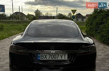 Лифтбек Tesla Model S 2018 в Староконстантинове