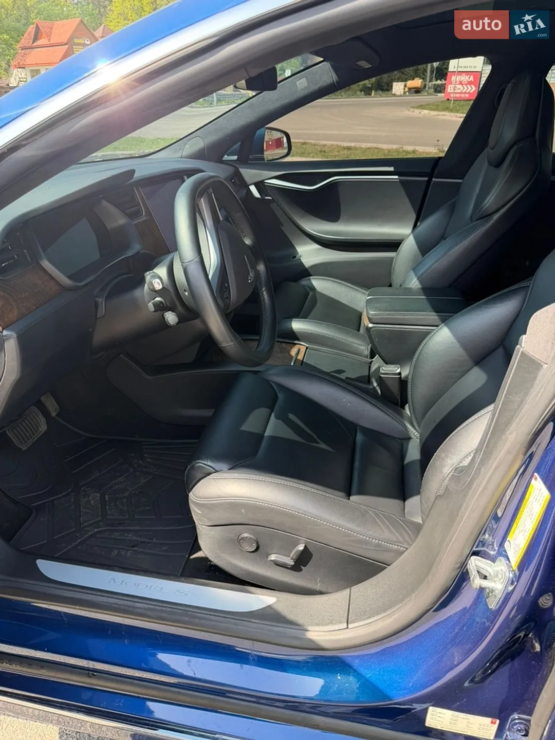 2019 Tesla Model S - мініатюра 8