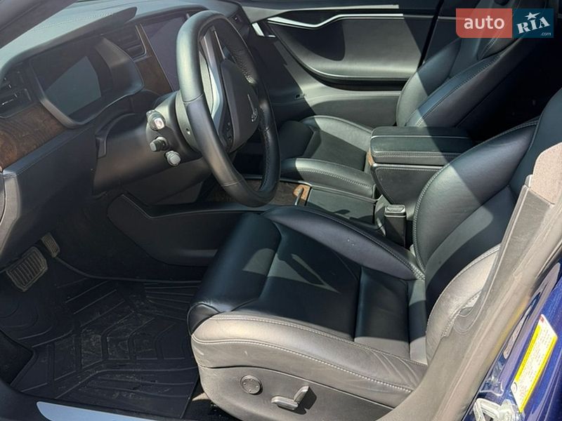 Лифтбек Tesla Model S 2019 в Броварах
