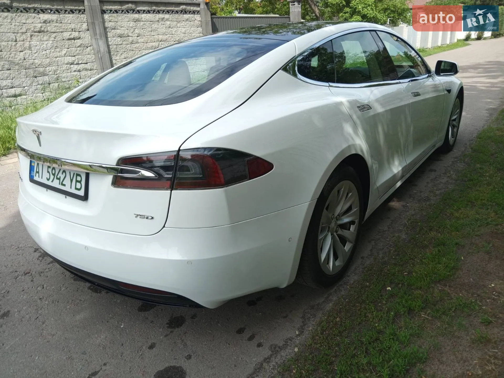 2017 Tesla Model S - мініатюра 9