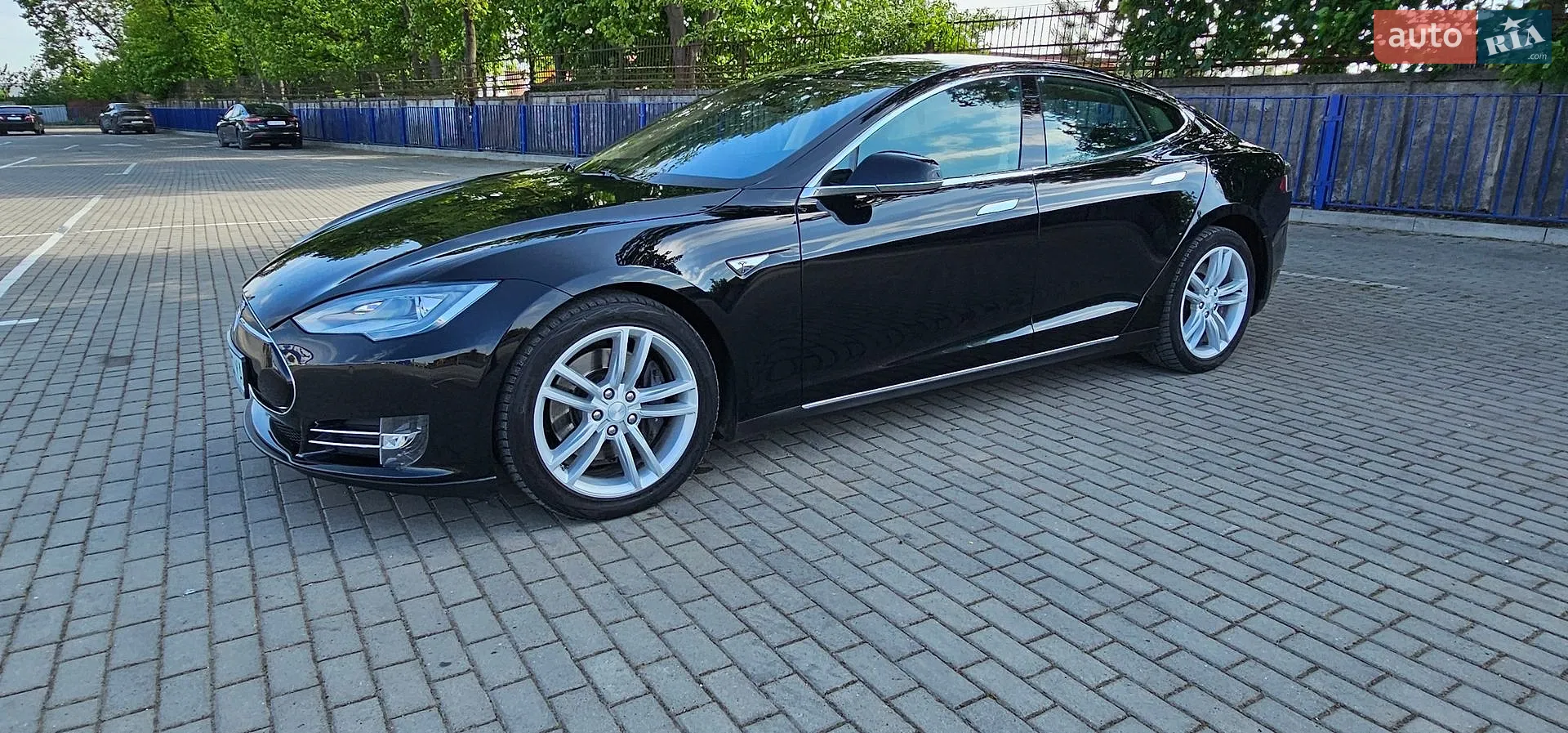 2013 Tesla Model S - мініатюра 2