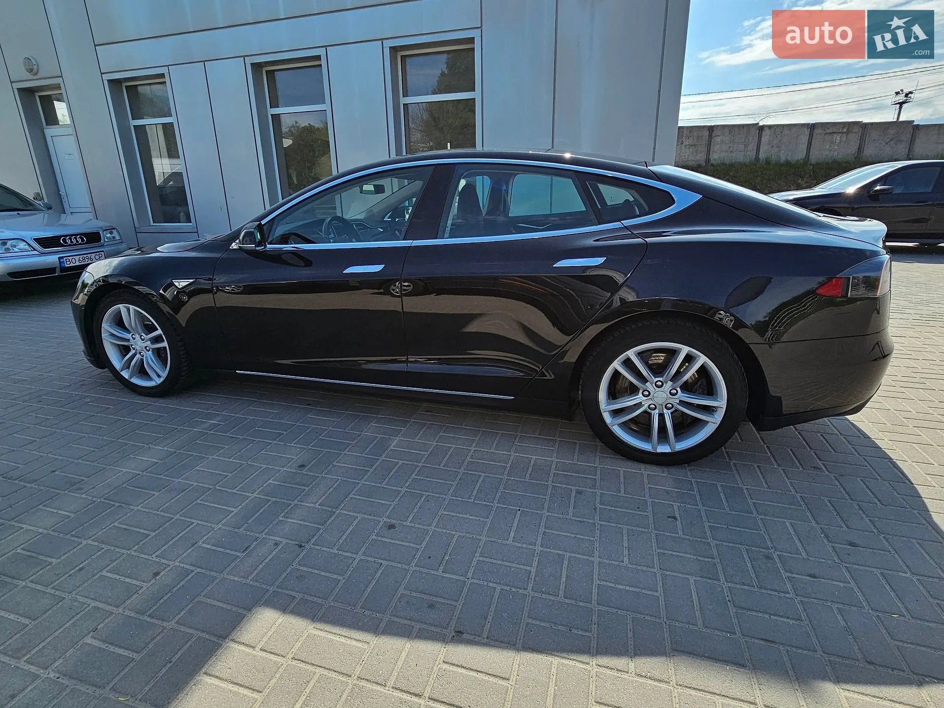 2013 Tesla Model S - мініатюра 31