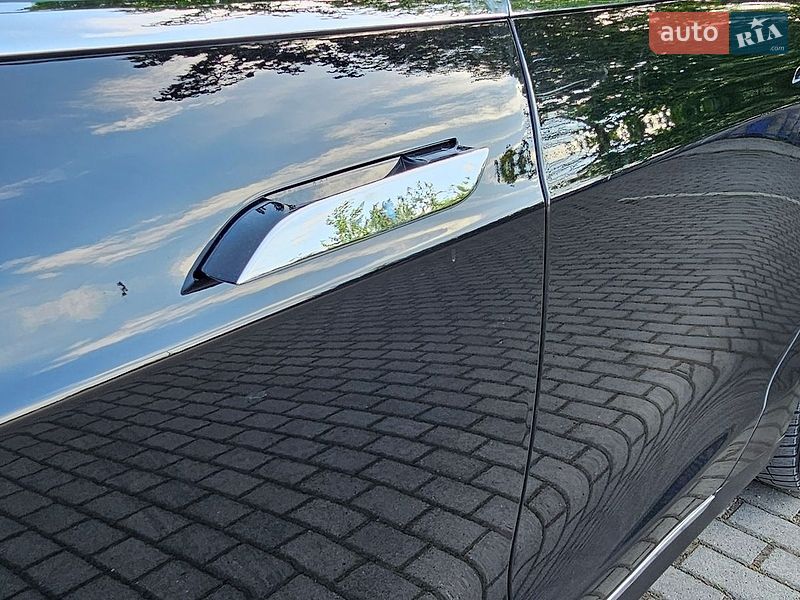 Лифтбек Tesla Model S 2013 в Тернополе