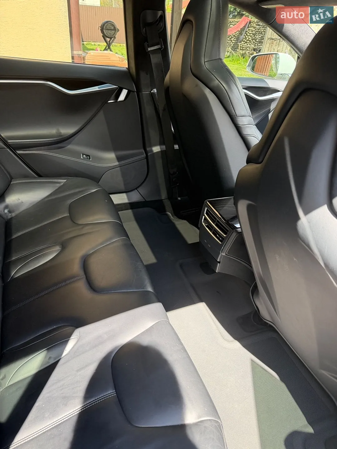 2016 Tesla Model S - мініатюра 11