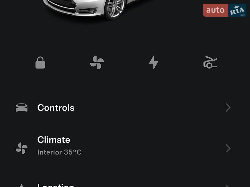 Ліфтбек Tesla Model S 2015 в Києві