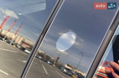 Лифтбек Tesla Model S 2017 в Черновцах