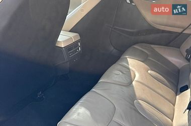 Лифтбек Tesla Model S 2017 в Черновцах