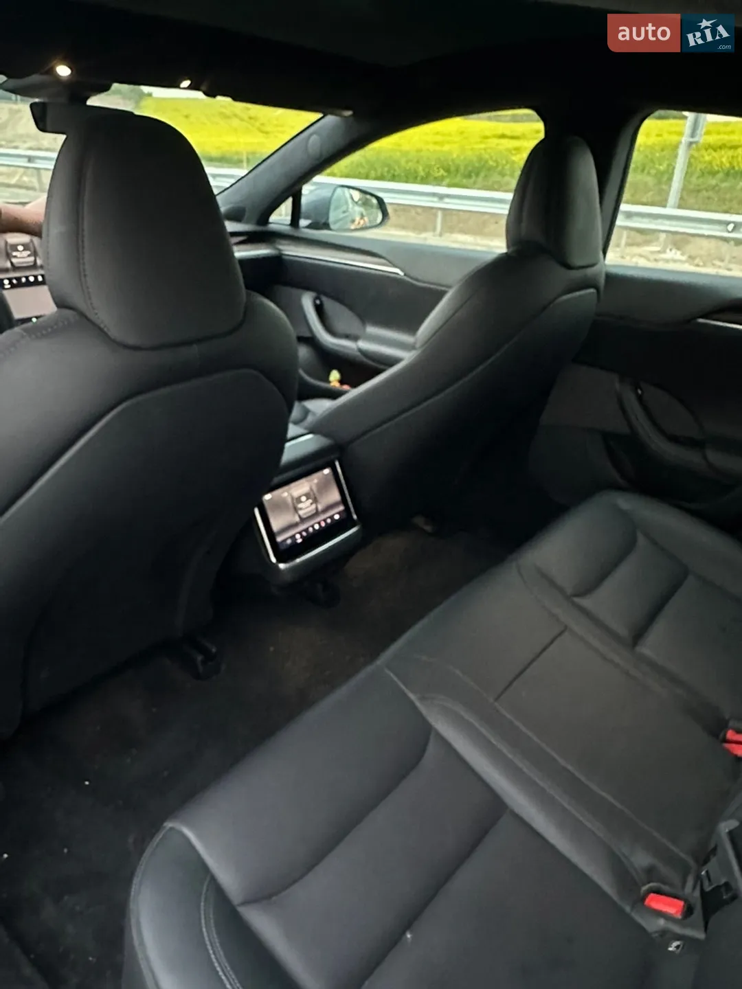 2021 Tesla Model S - мініатюра 18
