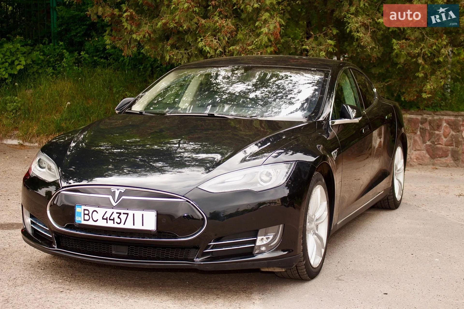2015 Tesla Model S - фото 1