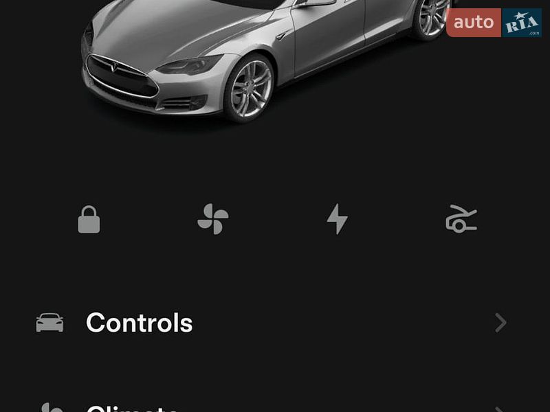 Лифтбек Tesla Model S 2015 в Трускавце