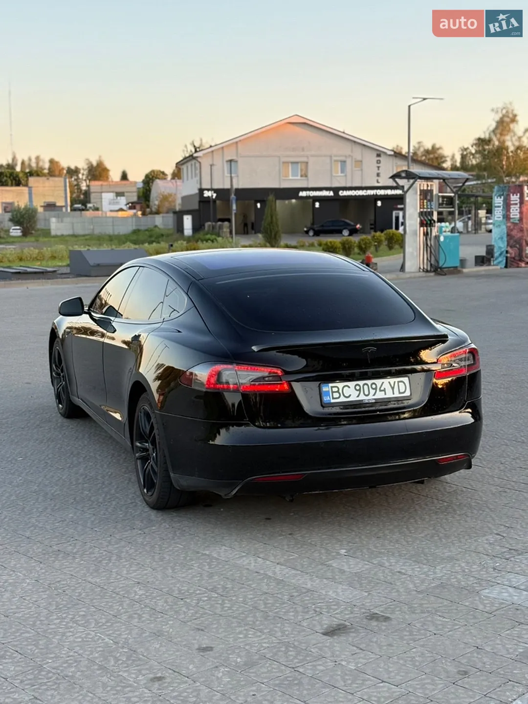 2015 Tesla Model S - мініатюра 6