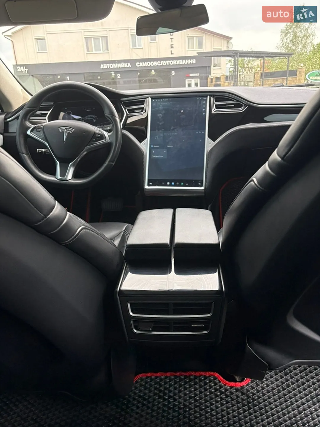 2015 Tesla Model S - мініатюра 11