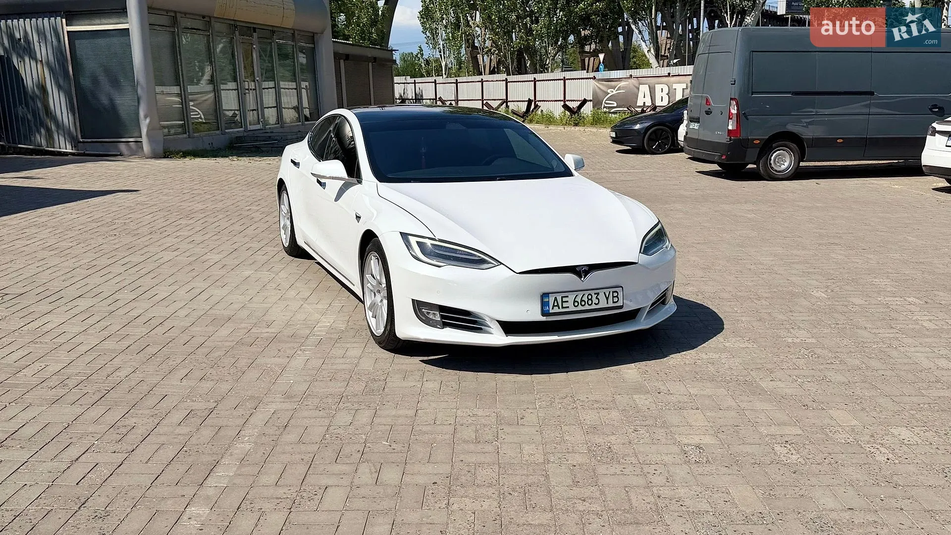 2020 Tesla Model S - мініатюра 4