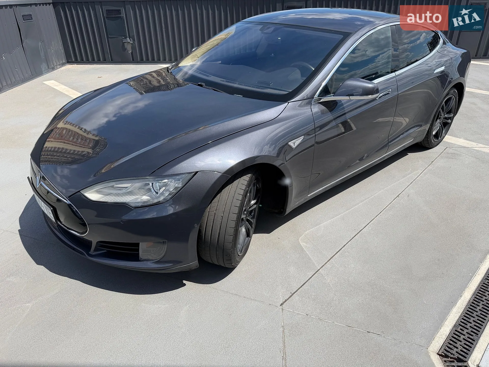 2015 Tesla Model S - мініатюра 12