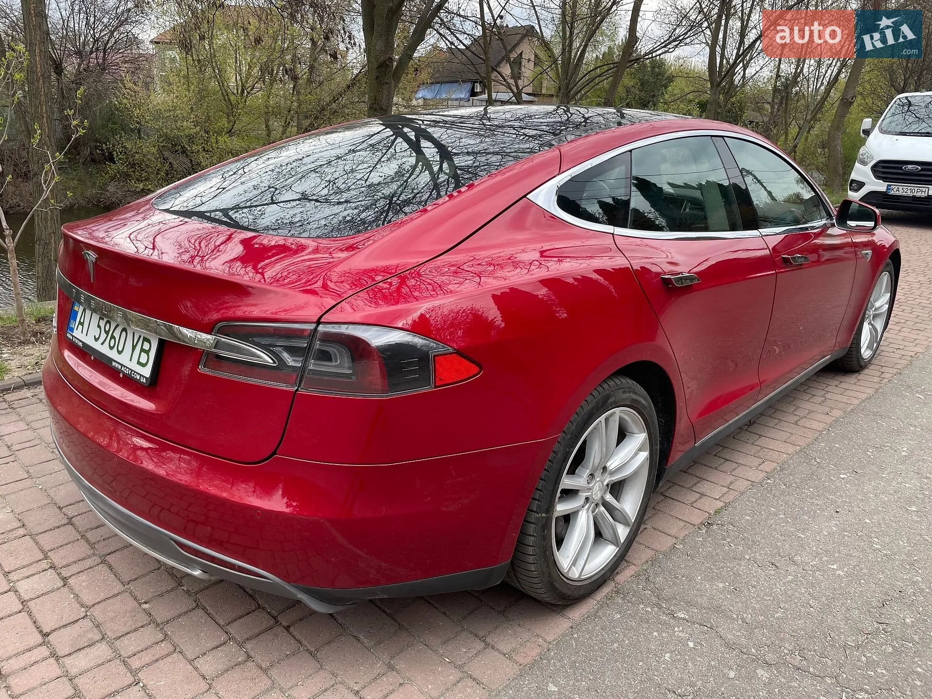 2014 Tesla Model S - мініатюра 2