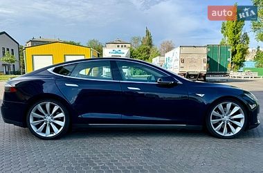 Лифтбек Tesla Model S 2014 в Одессе