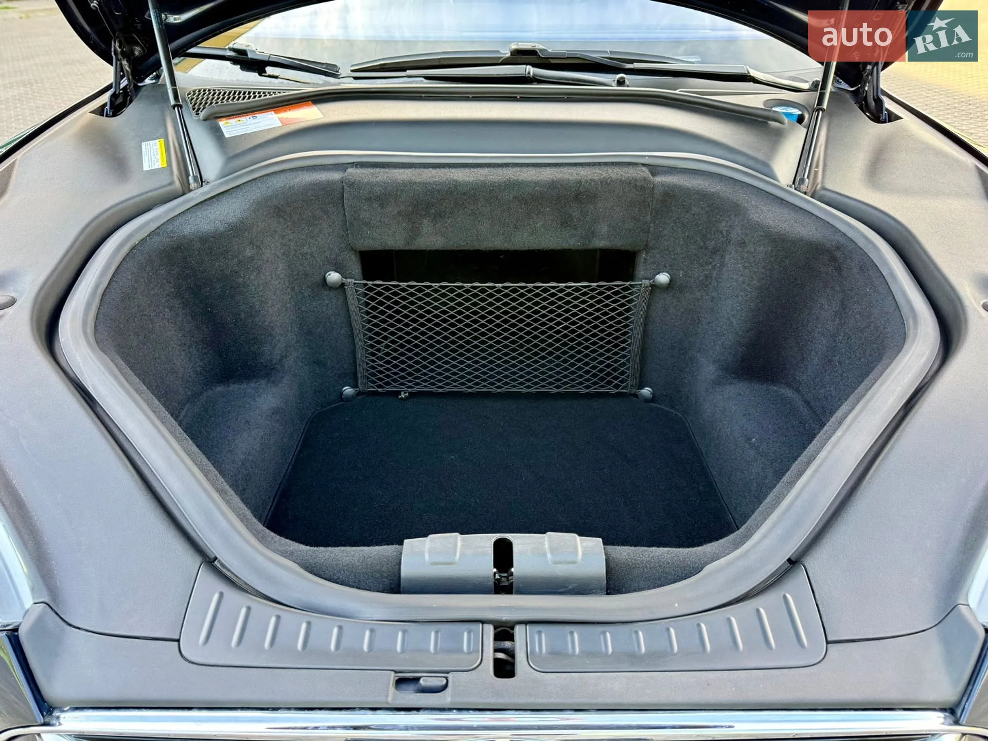 2014 Tesla Model S - мініатюра 19