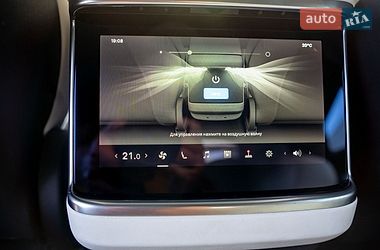 Лифтбек Tesla Model S 2022 в Киеве