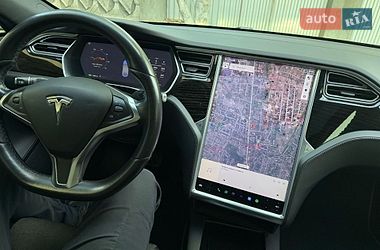 Ліфтбек Tesla Model S 2017 в Коломиї