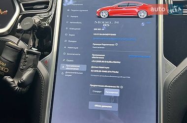 Ліфтбек Tesla Model S 2014 в Києві