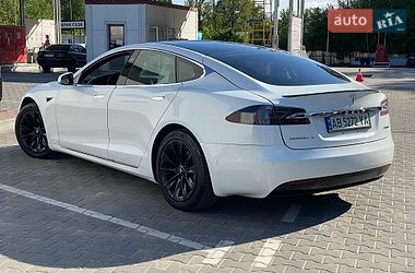 Ліфтбек Tesla Model S 2018 в Вінниці