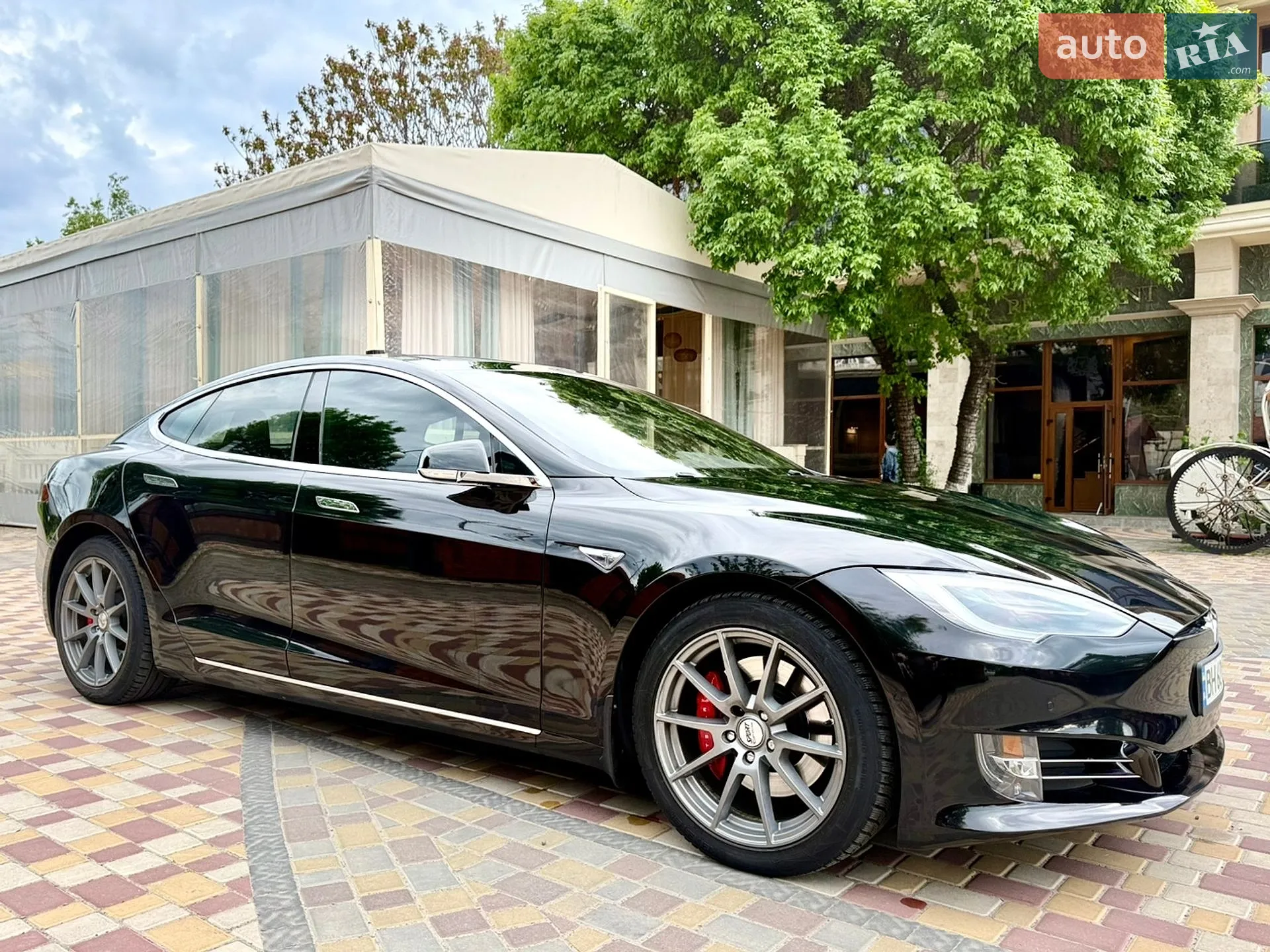 2016 Tesla Model S - мініатюра 13