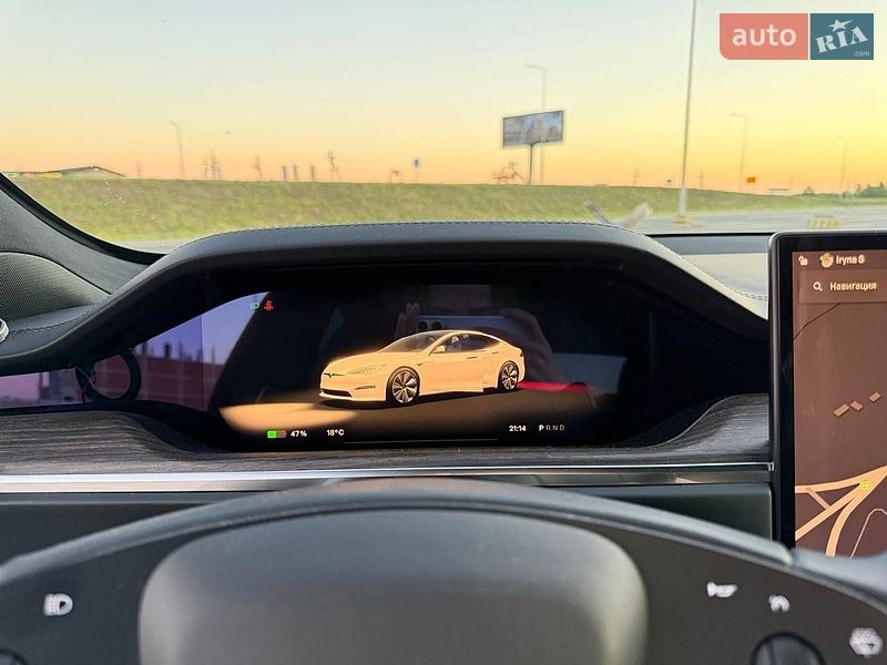 Ліфтбек Tesla Model S 2021 в Львові