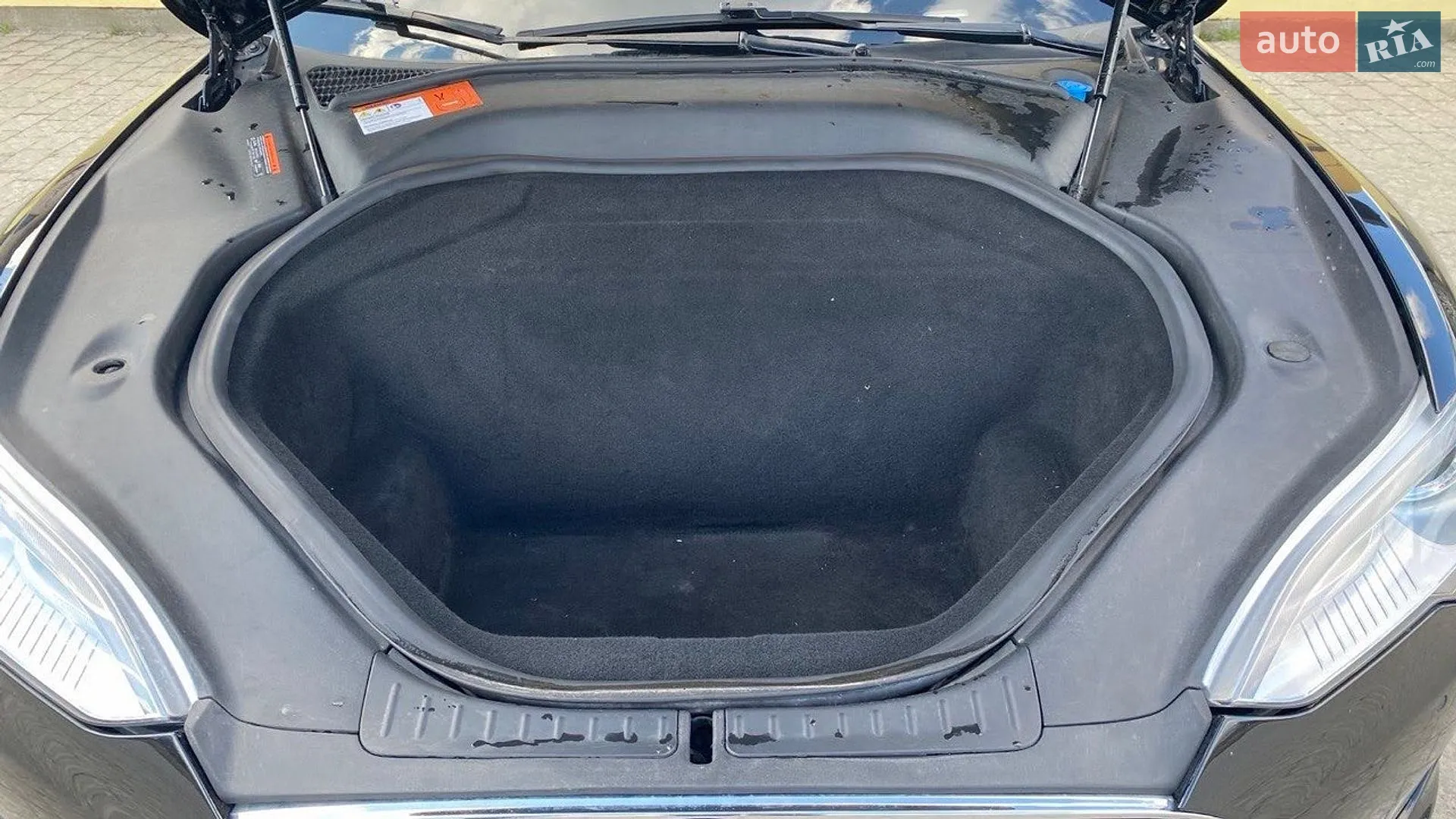 2015 Tesla Model S - мініатюра 25