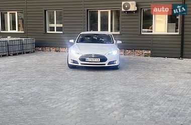 Лифтбек Tesla Model S 2012 в Овруче