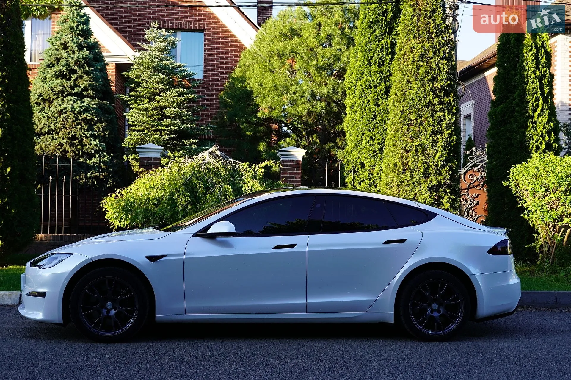 2022 Tesla Model S - мініатюра 4