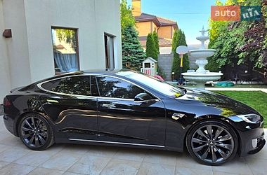 Лифтбек Tesla Model S 2013 в Одессе