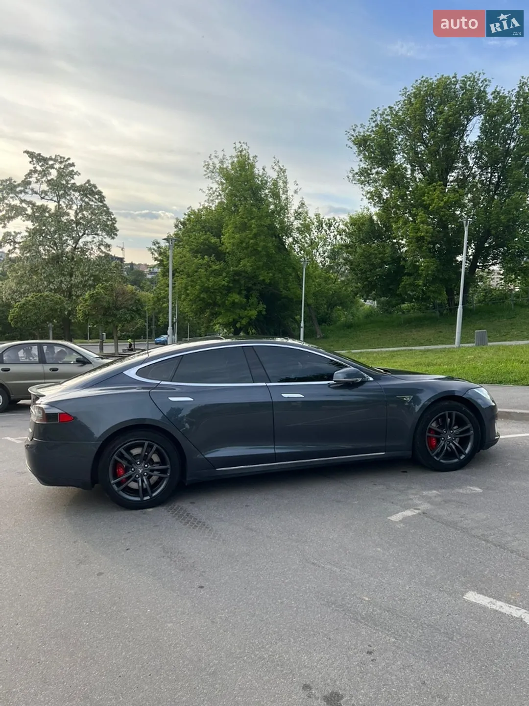 2015 Tesla Model S - мініатюра 3