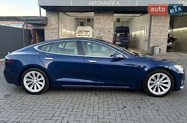 Ліфтбек Tesla Model S 2018 в Рівному