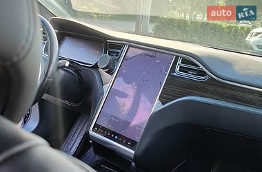 Лифтбек Tesla Model S 2016 в Виннице