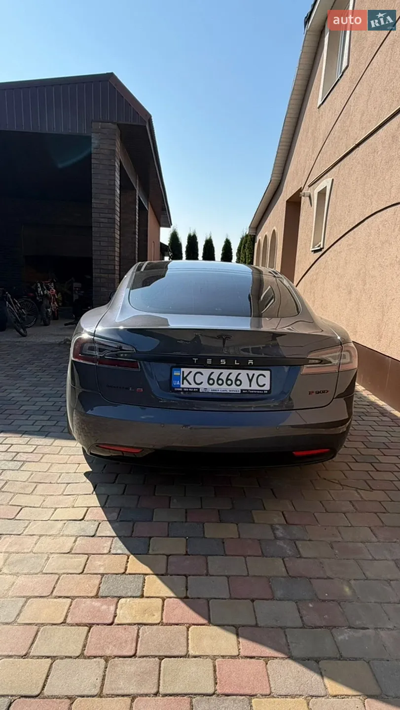 2017 Tesla Model S - мініатюра 9
