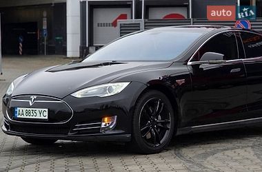 Лифтбек Tesla Model S 2013 в Тернополе