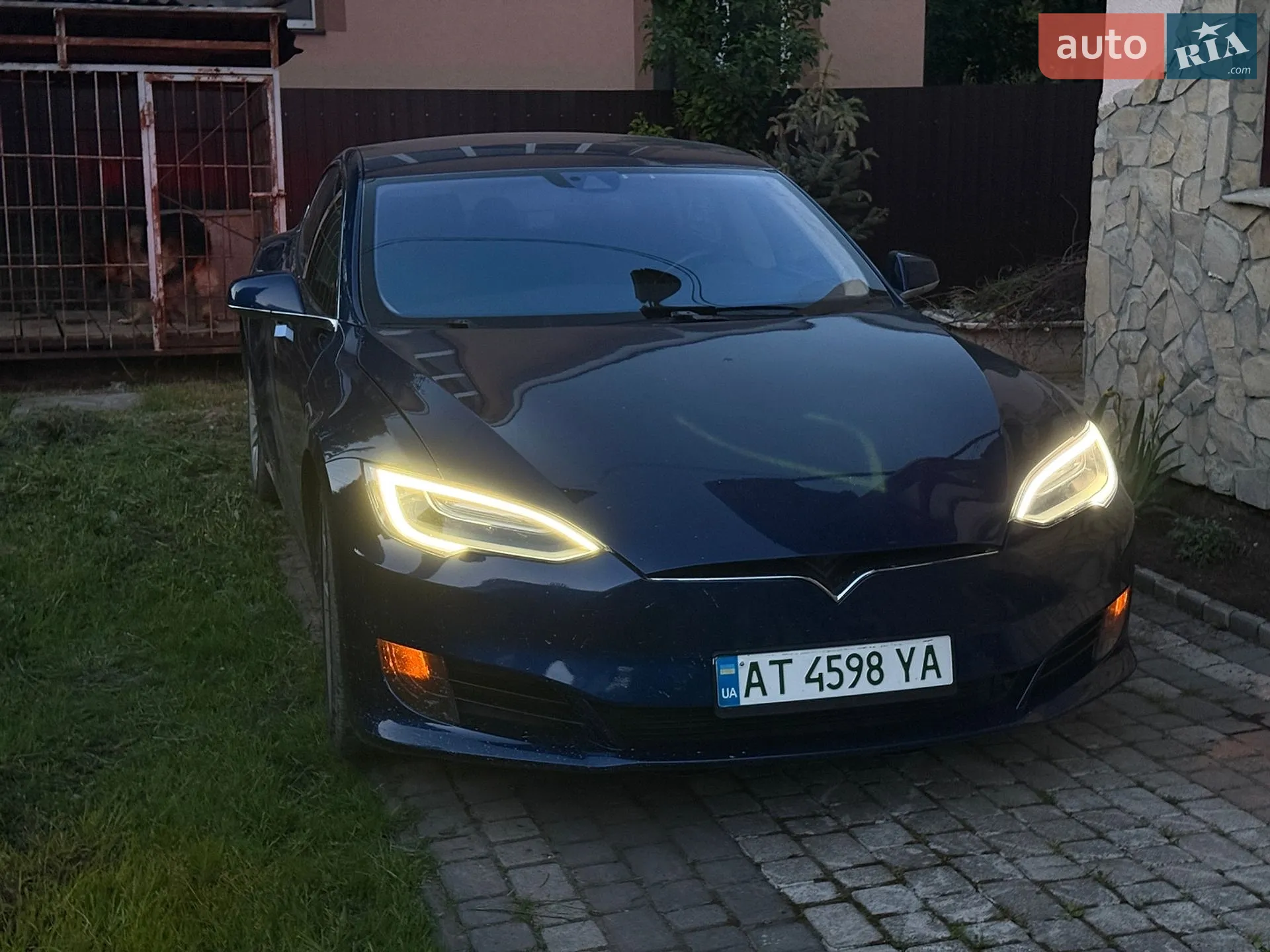 2016 Tesla Model S - мініатюра 9