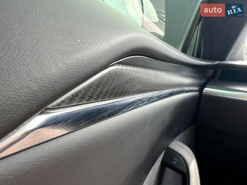 Лифтбек Tesla Model S 2021 в Киеве фото 21 Лифтбек Tesla Model S 2021 в Киеве