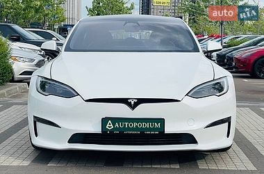 Лифтбек Tesla Model S 2022 в Киеве