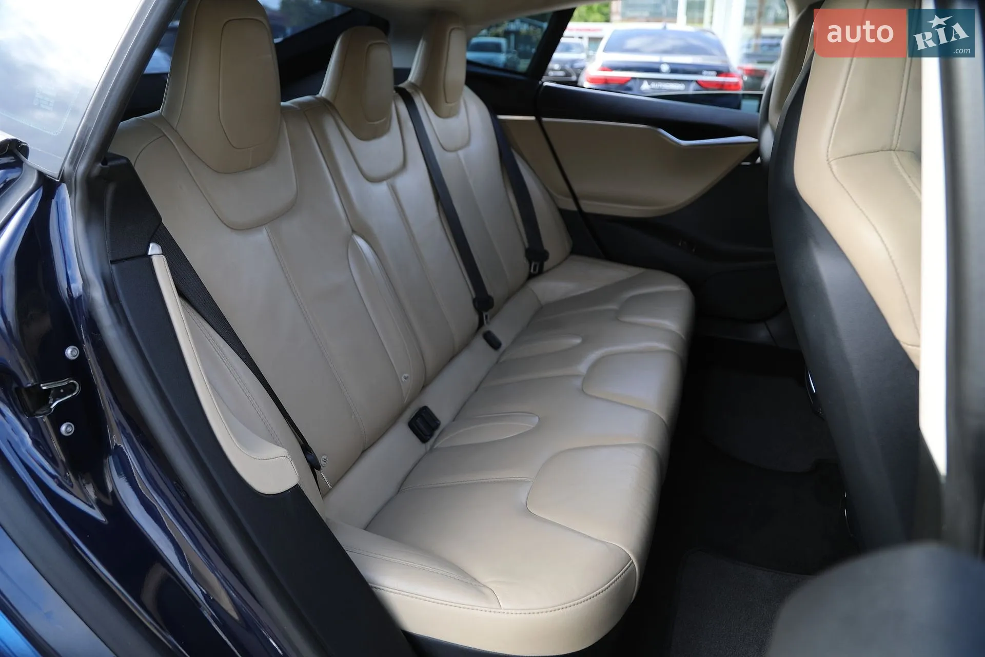 2015 Tesla Model S - мініатюра 13
