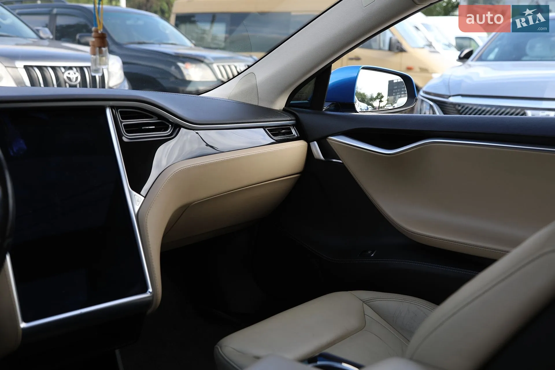2015 Tesla Model S - мініатюра 16