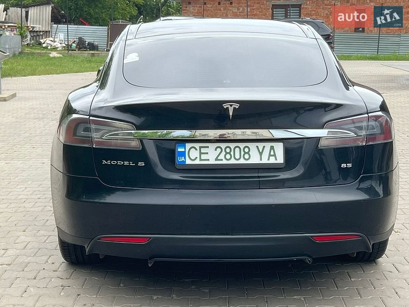 Лифтбек Tesla Model S 2014 в Черновцах фото 15 Лифтбек Tesla Model S 2014 в Черновцах