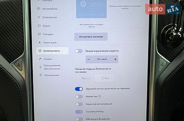 Лифтбек Tesla Model S 2014 в Черновцах фото 31 Лифтбек Tesla Model S 2014 в Черновцах