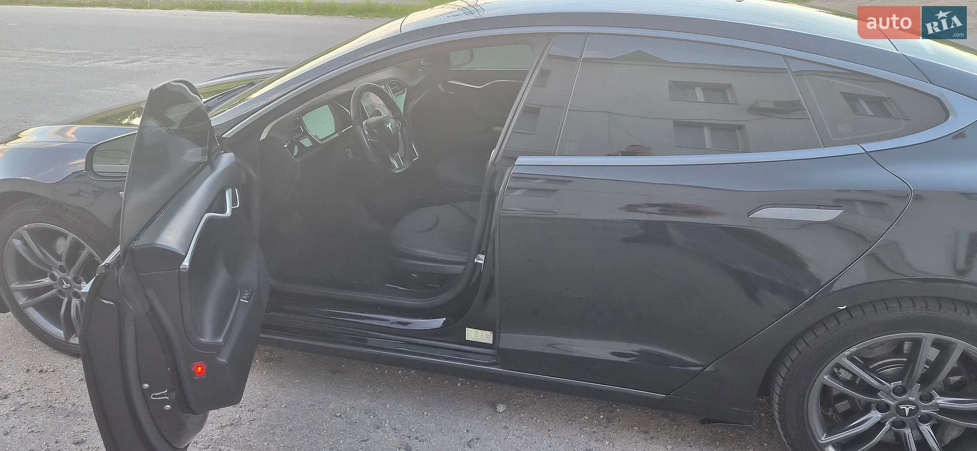 2013 Tesla Model S - мініатюра 9